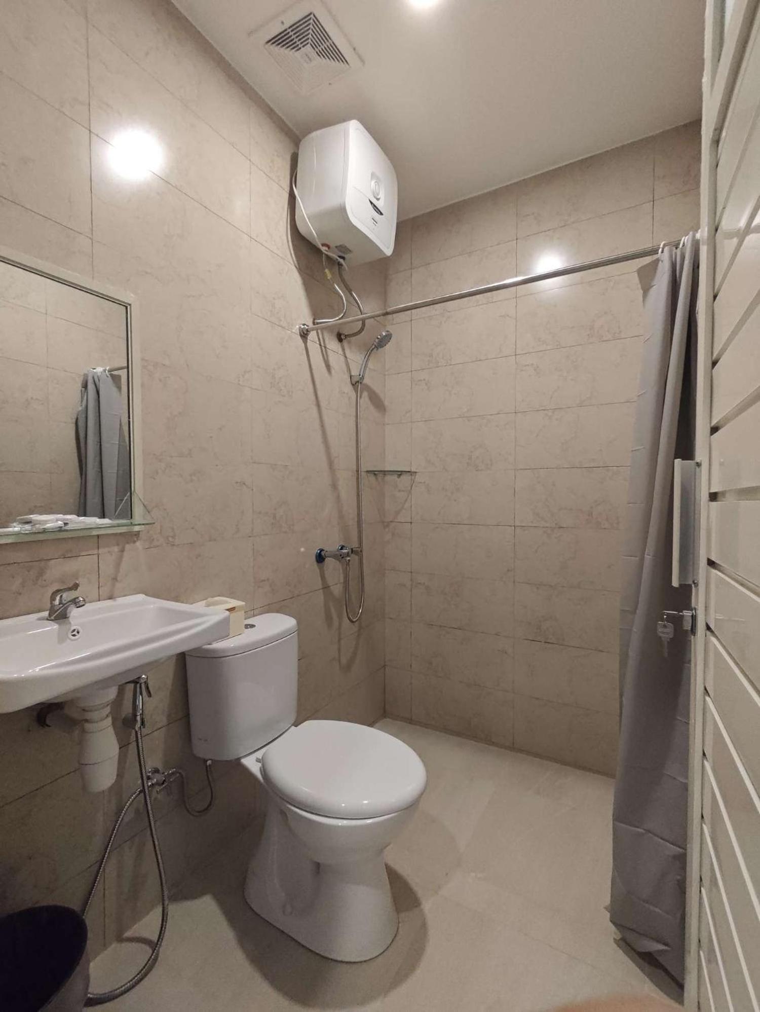 El Nipa Hotel Лабуан Баджо Екстериор снимка