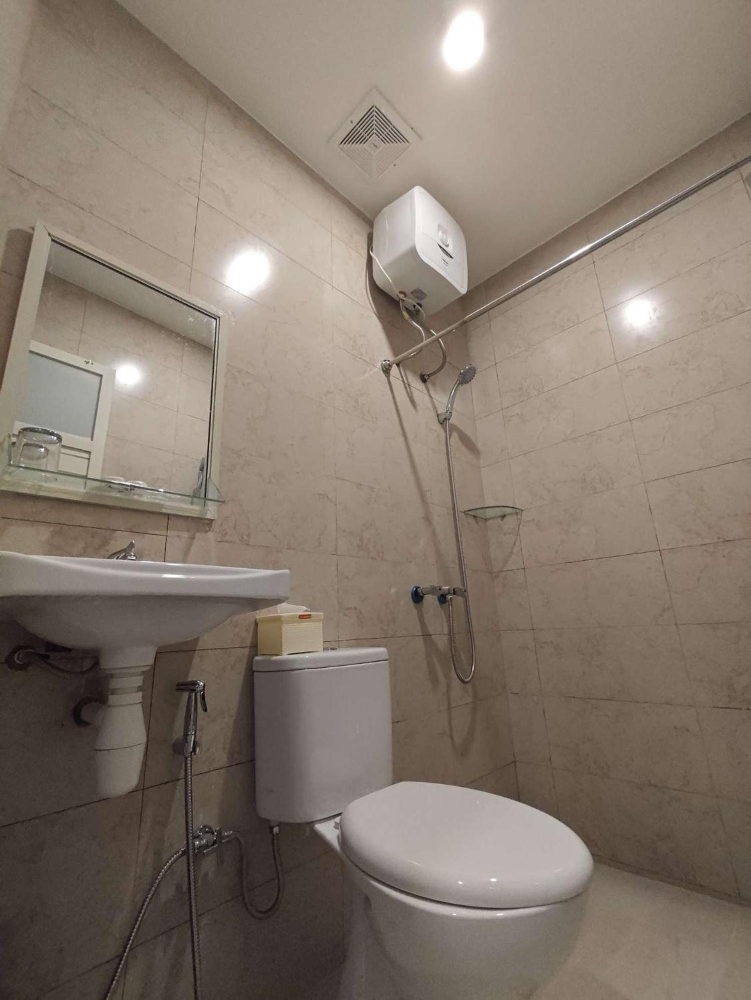 El Nipa Hotel Лабуан Баджо Екстериор снимка