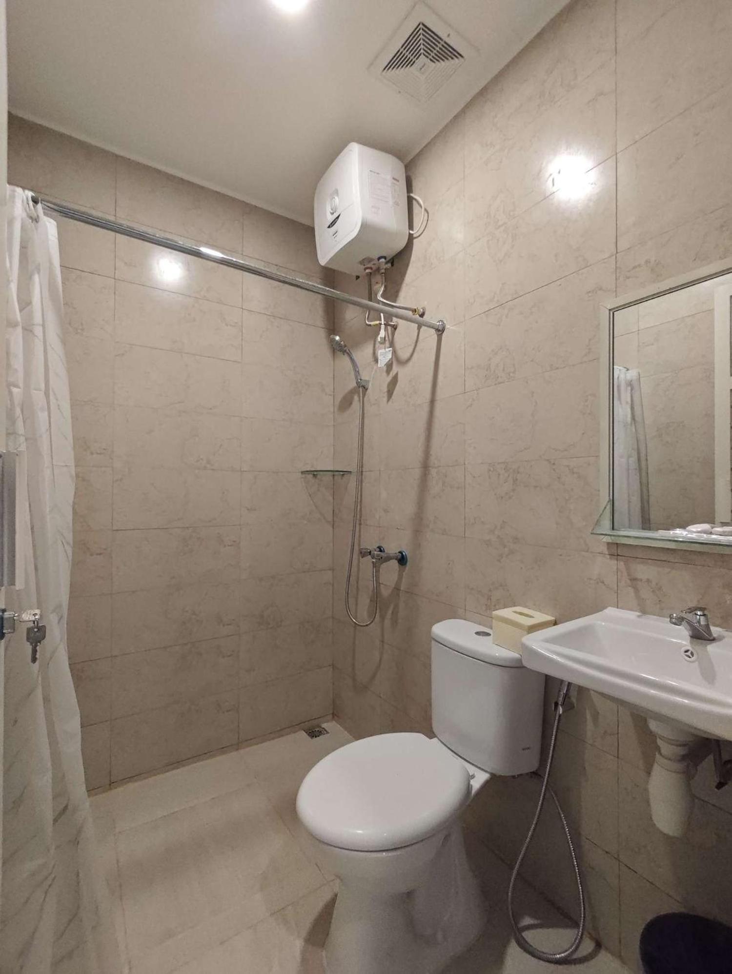 El Nipa Hotel Лабуан Баджо Екстериор снимка