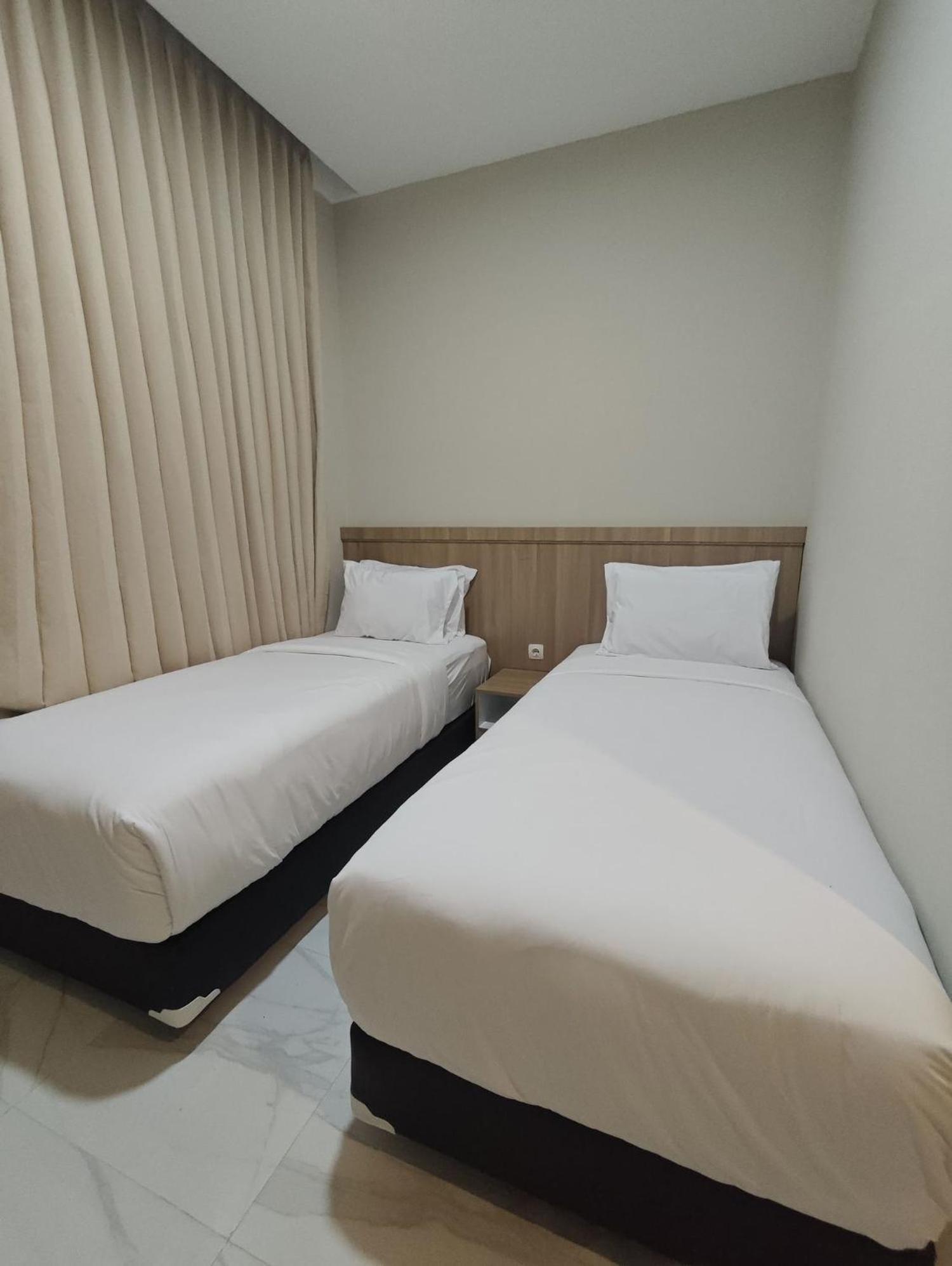 El Nipa Hotel Лабуан Баджо Екстериор снимка